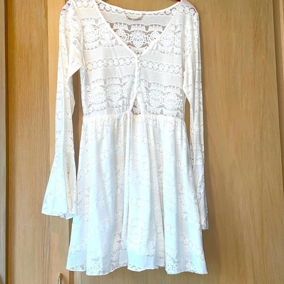 Whitney Eve Dresses & Skirts - White Cotton Lace Dress​​​​​​​​​​​